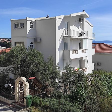 Apartment Topic Baška Voda Buitenkant foto