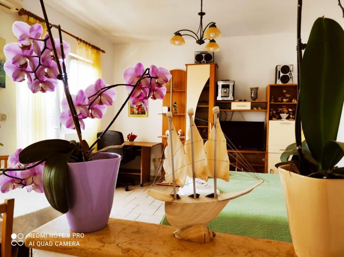 Apartment Topic Baška Voda Buitenkant foto
