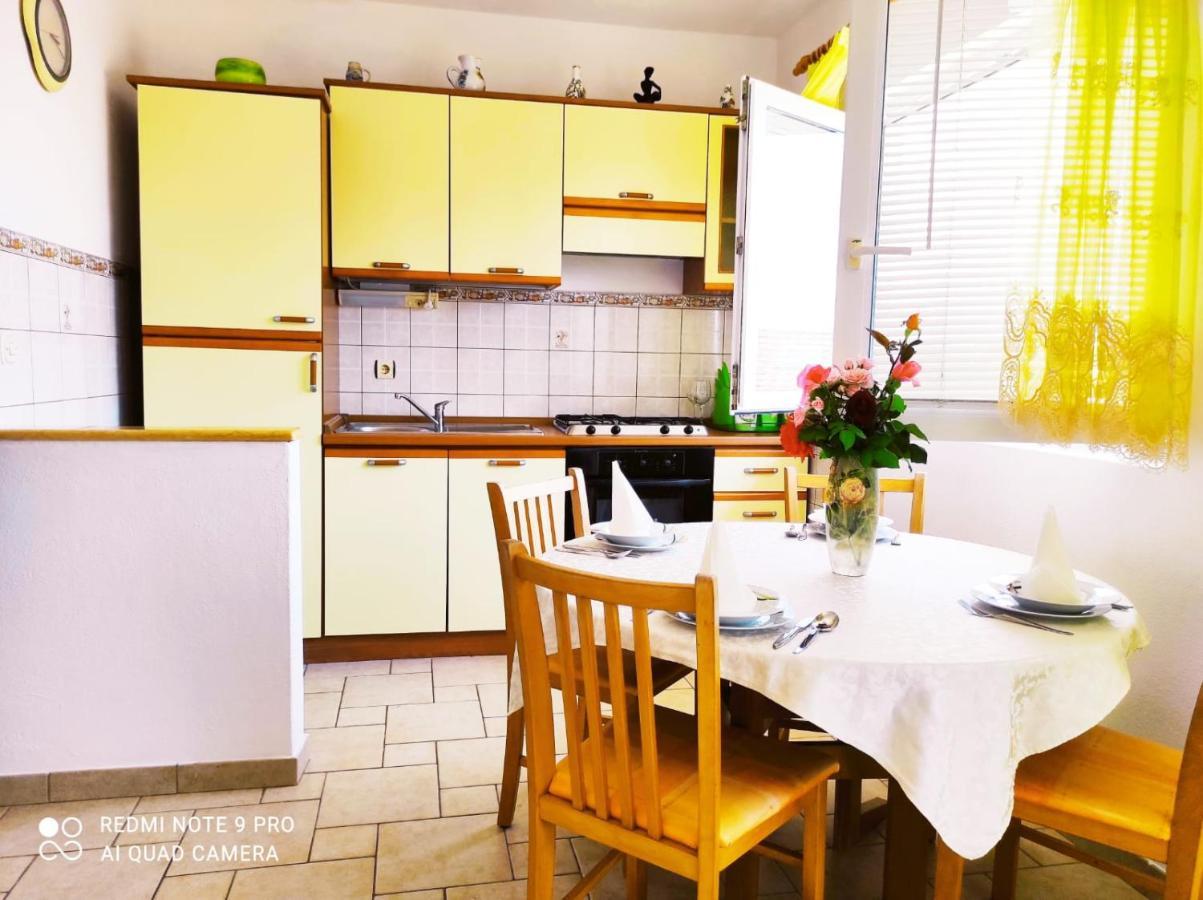 Apartment Topic Baška Voda Buitenkant foto
