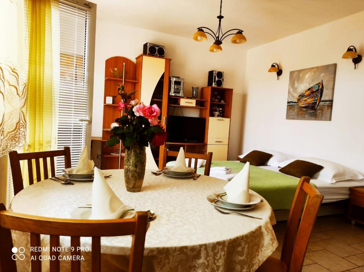 Apartment Topic Baška Voda Buitenkant foto