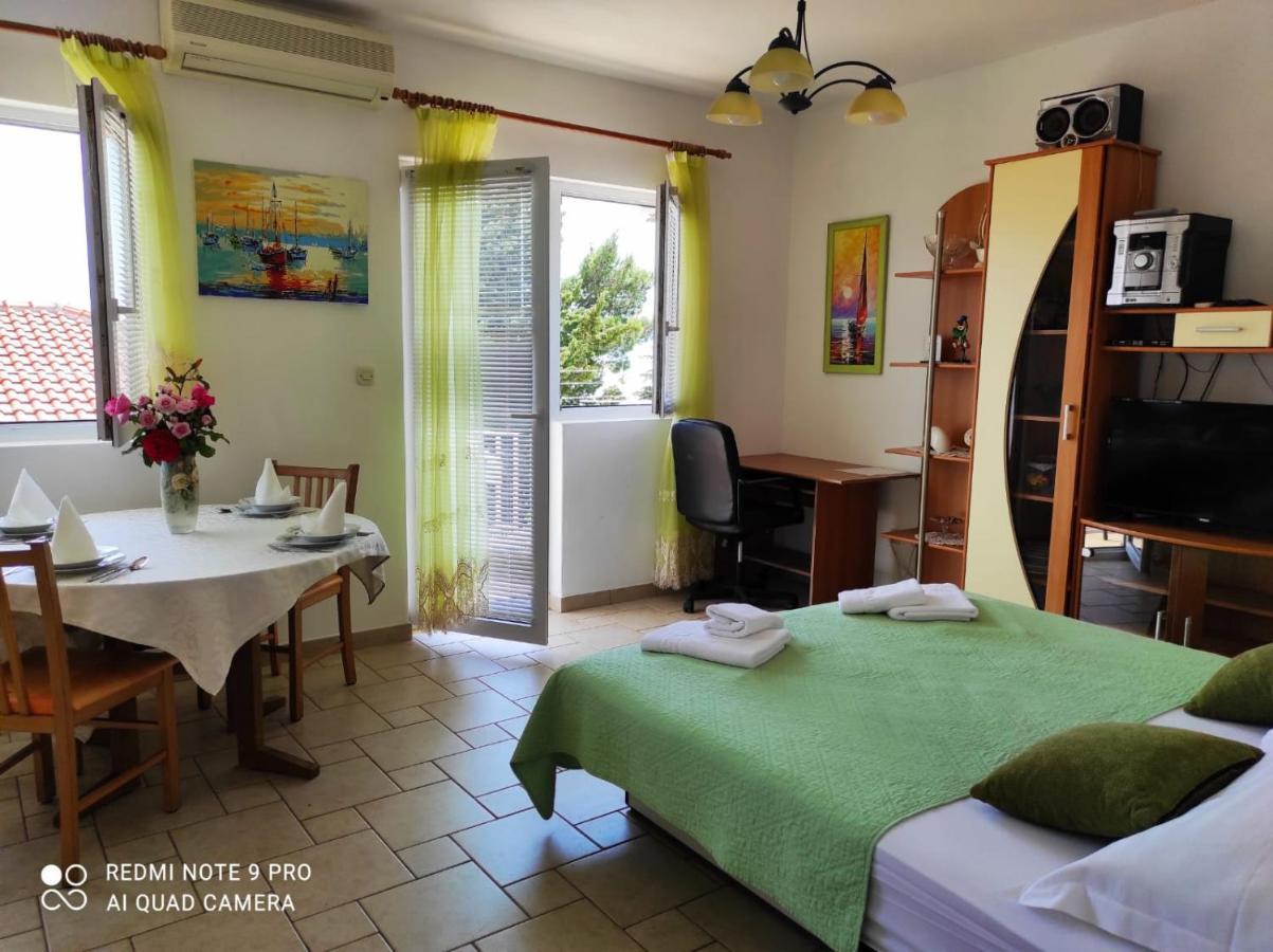 Apartment Topic Baška Voda Buitenkant foto