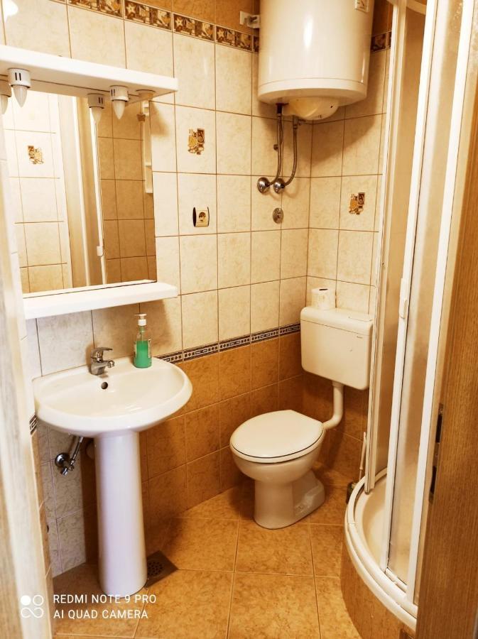 Apartment Topic Baška Voda Buitenkant foto