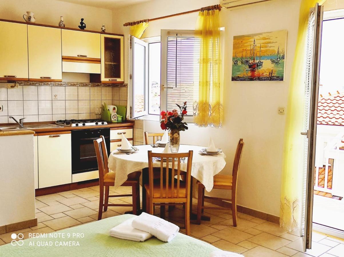 Apartment Topic Baška Voda Buitenkant foto