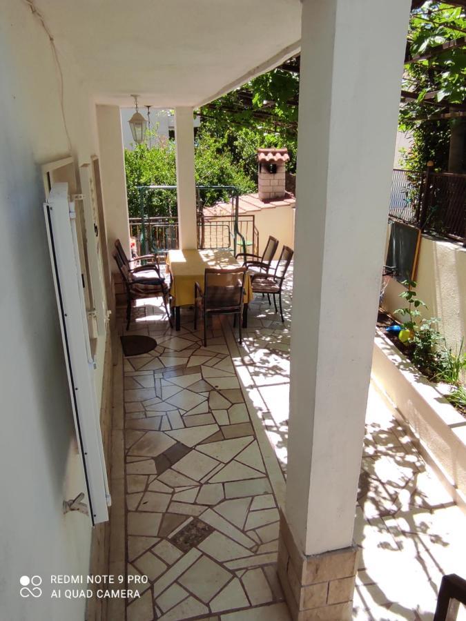 Apartment Topic Baška Voda Buitenkant foto
