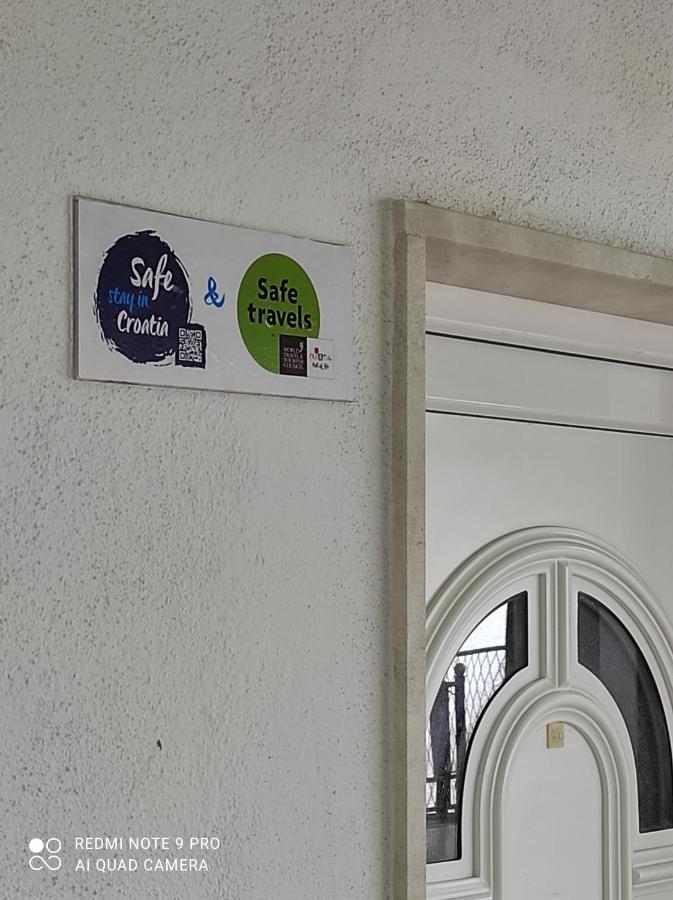 Apartment Topic Baška Voda Buitenkant foto