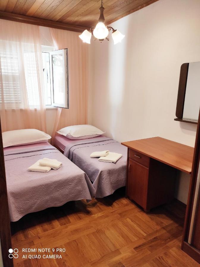 Apartment Topic Baška Voda Buitenkant foto