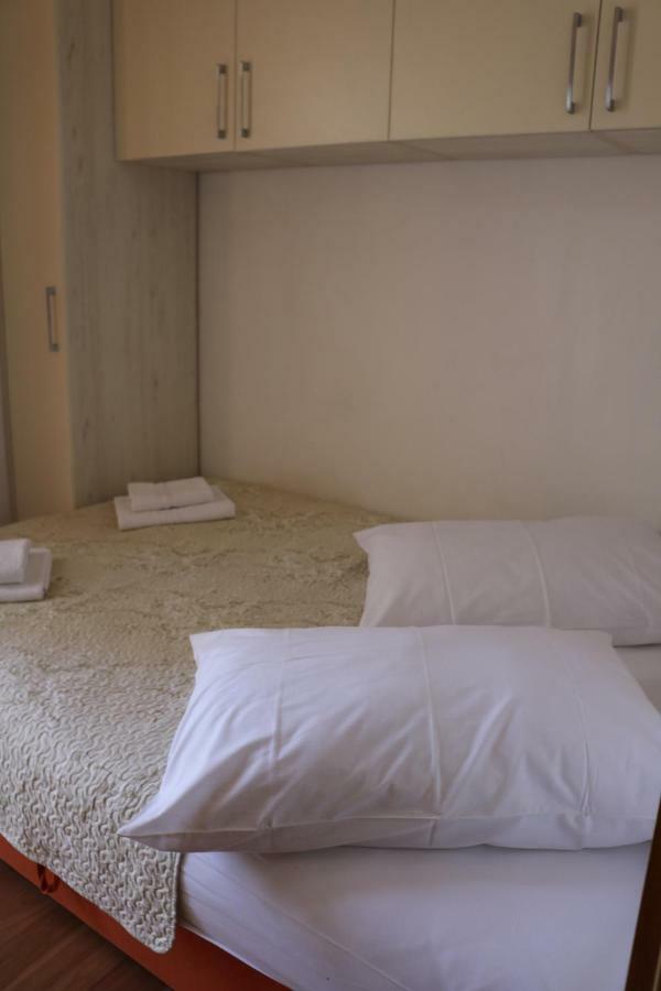 Apartment Topic Baška Voda Buitenkant foto