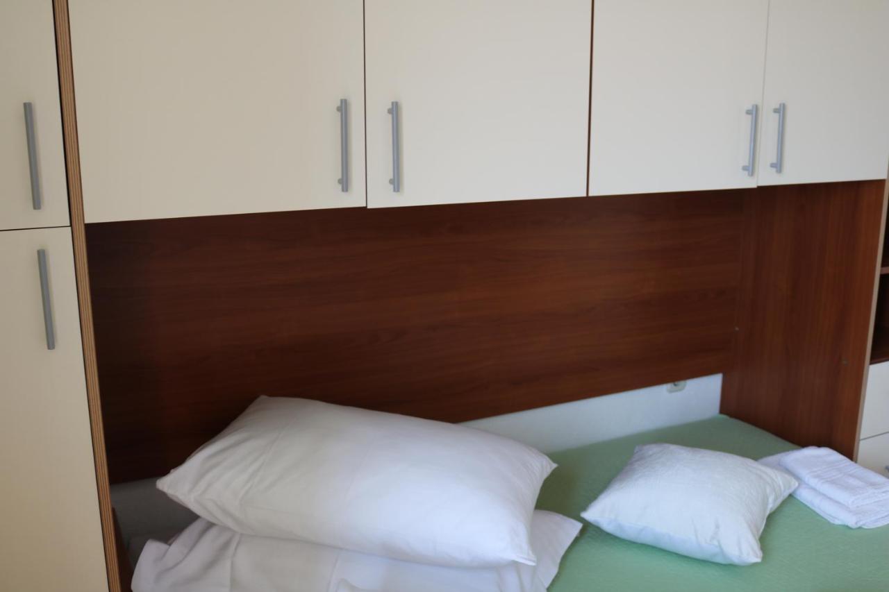 Apartment Topic Baška Voda Buitenkant foto